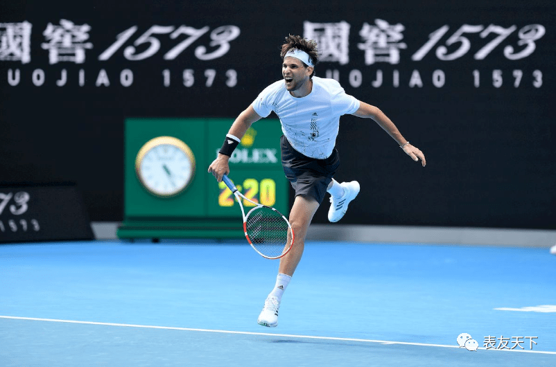 凭借其全能 凭借其全能