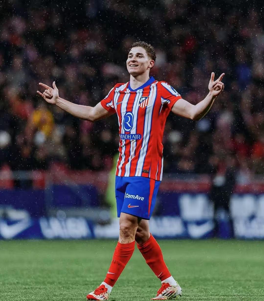 三者拧成一 三者拧成一