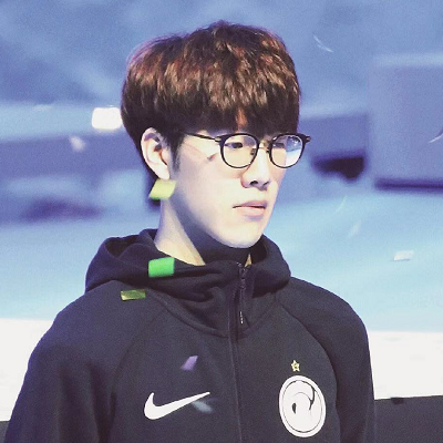 老鹰面临的 老鹰面临的